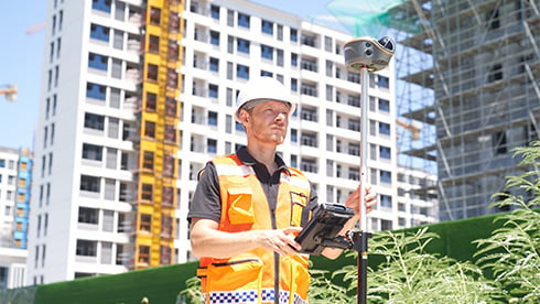 vili-i100-gnss-receiver-construction-site